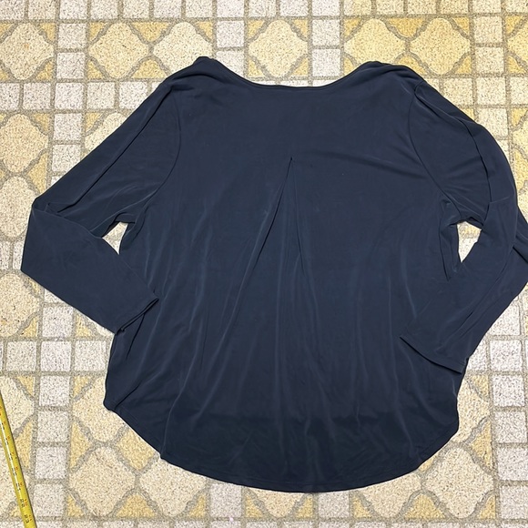 New Ava & Viv top - Picture 12 of 13